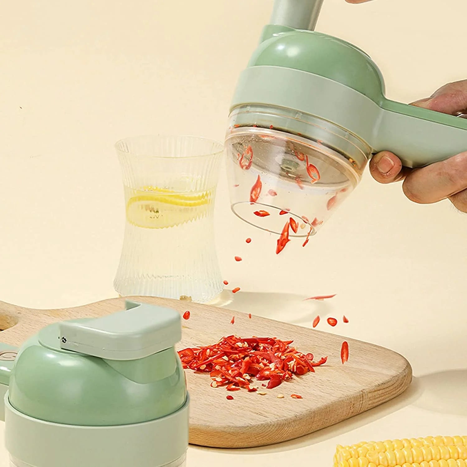 Accesorios de la picadora Kasavanti: cuchilla, discos y prensa de ajo